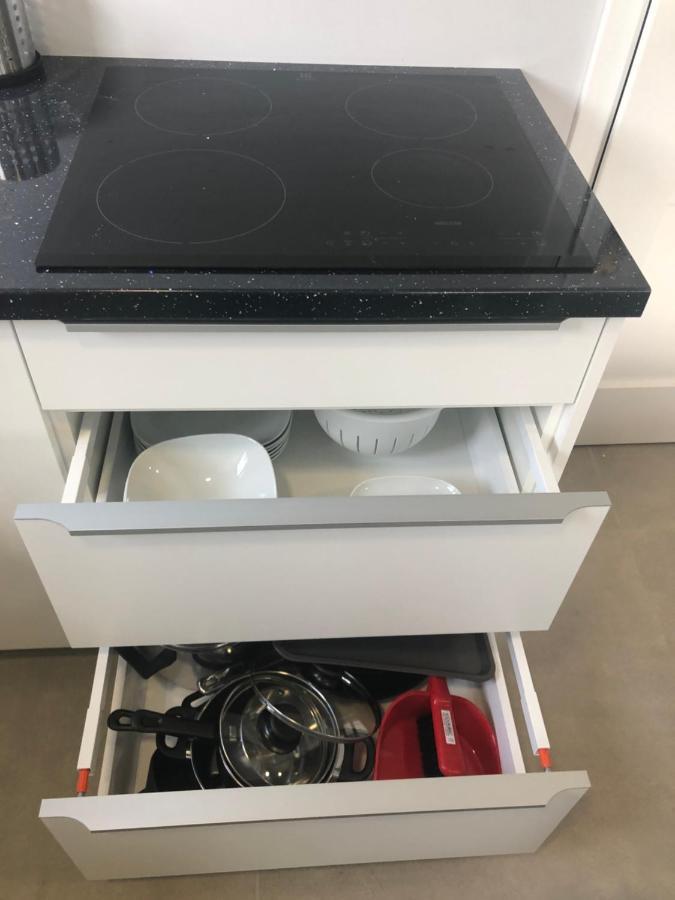 Klimatyzowane Apartamenty I Pokoje Przy Targach Келце Екстериор снимка