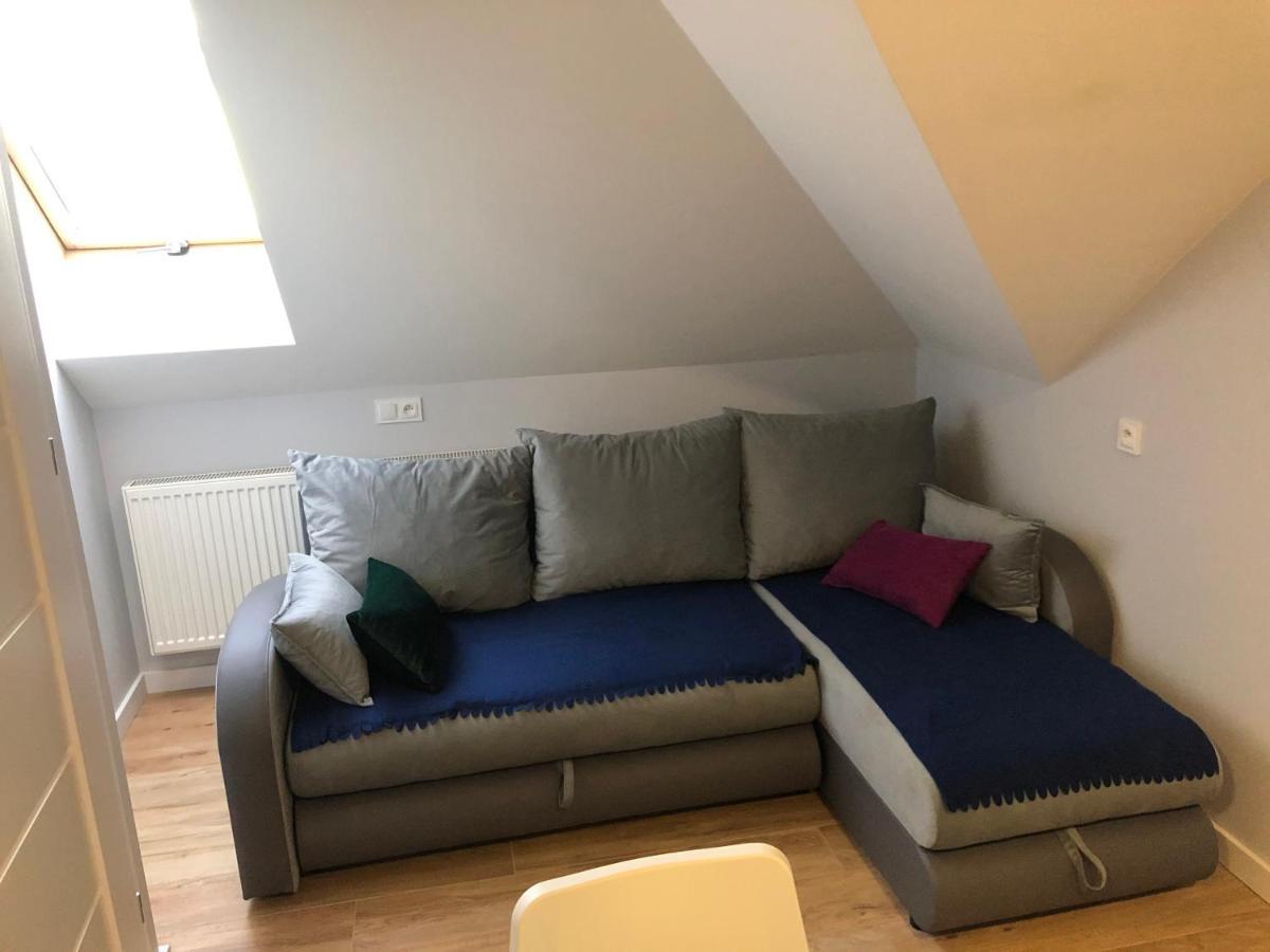 Klimatyzowane Apartamenty I Pokoje Przy Targach Келце Екстериор снимка